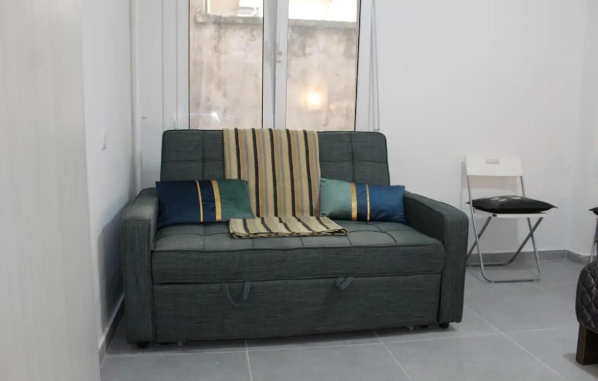 Cozy Apartment In Athens Center Exterior photo