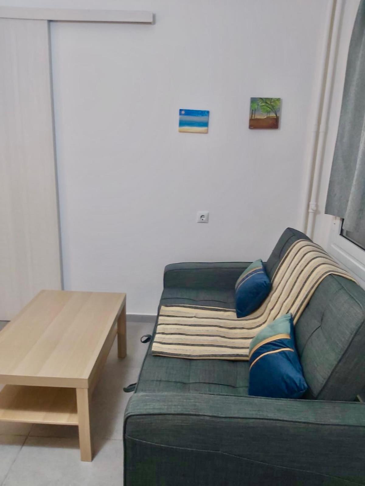 Cozy Apartment In Athens Center Exterior photo